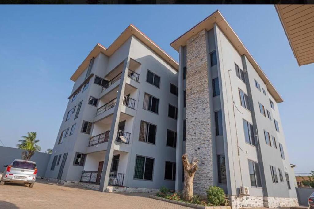 Cozy Penthouse ,Accra Ghana Owuraman Esterno foto