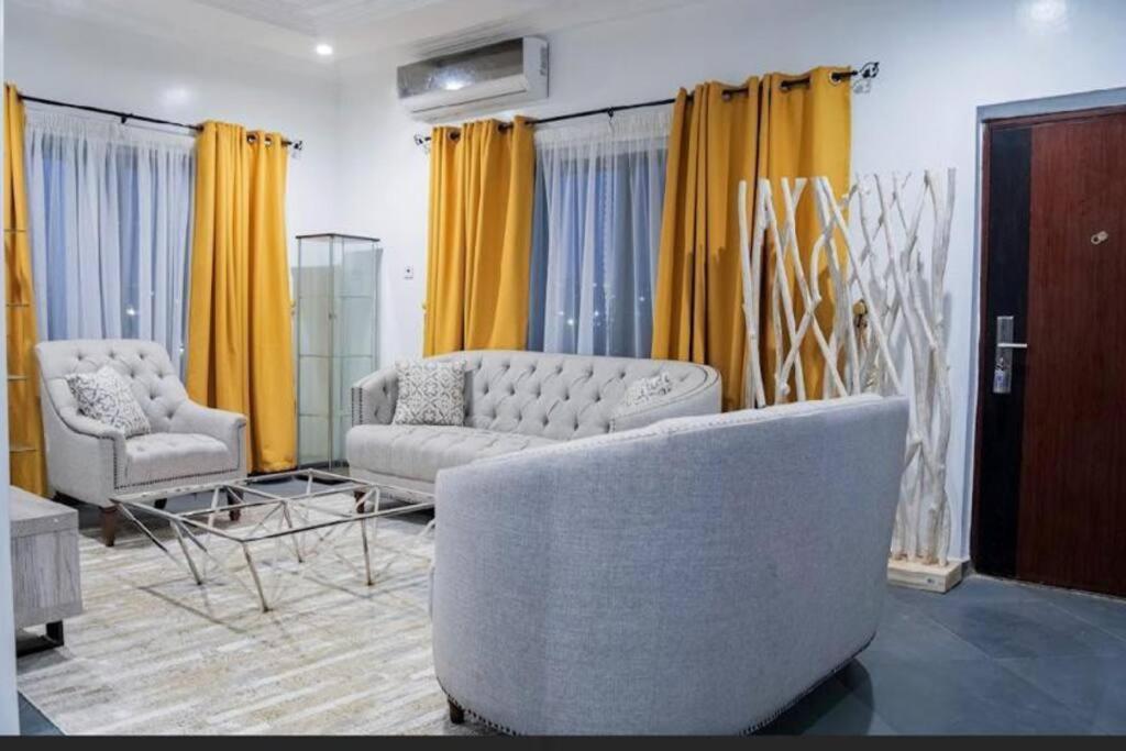 Cozy Penthouse ,Accra Ghana Owuraman Esterno foto